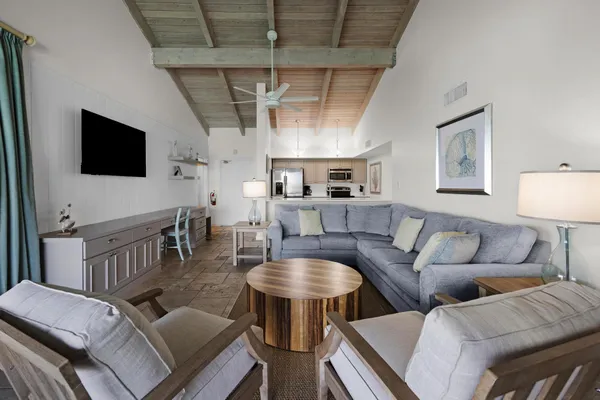 $1,075,000 | 4402 Marina Villa Drive, Duck Key, FL 33050