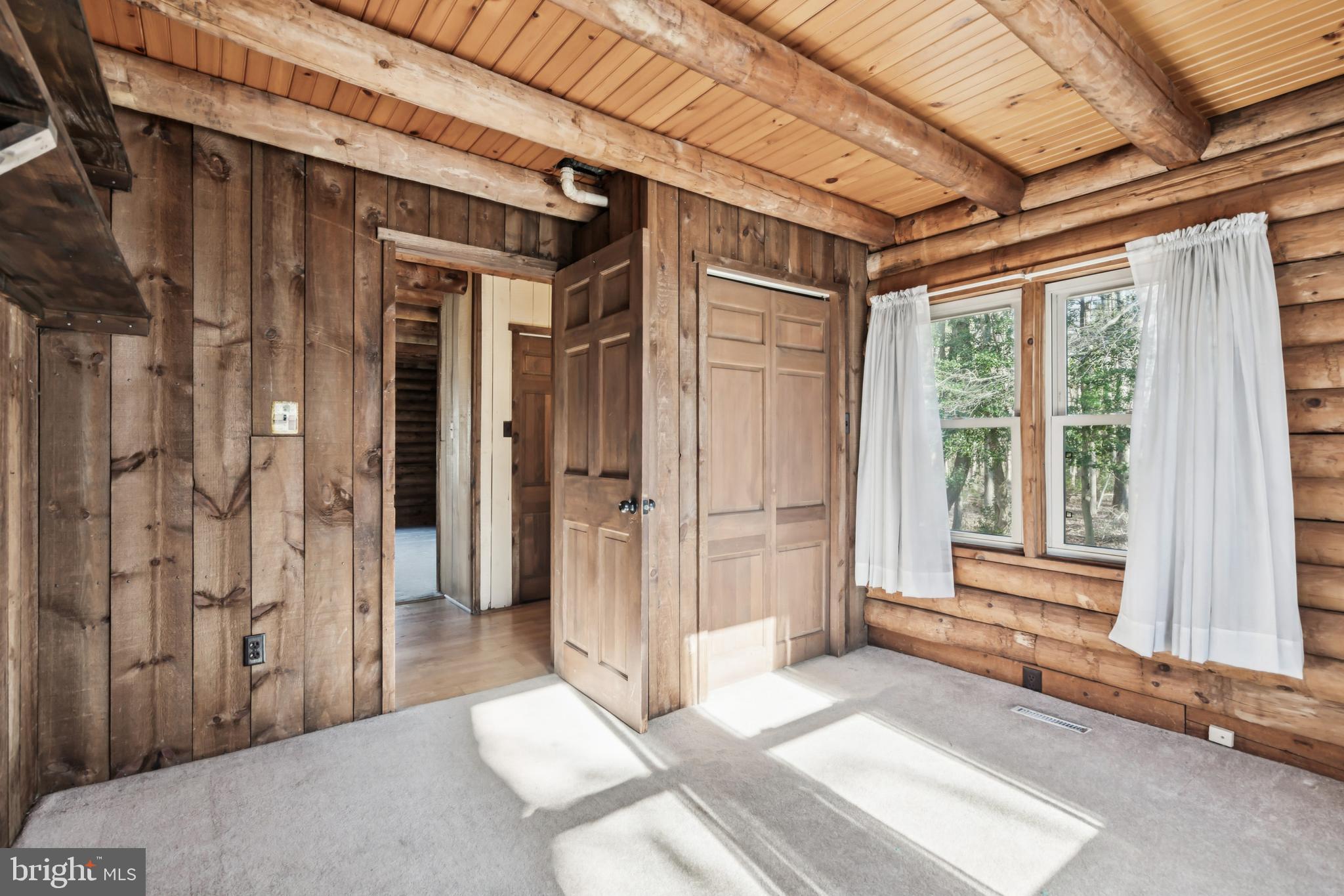 85 Quinton Alloway Road Salem, NJ 08079 - Photo 12 of 24 Main floor Bedroom (or flex room)