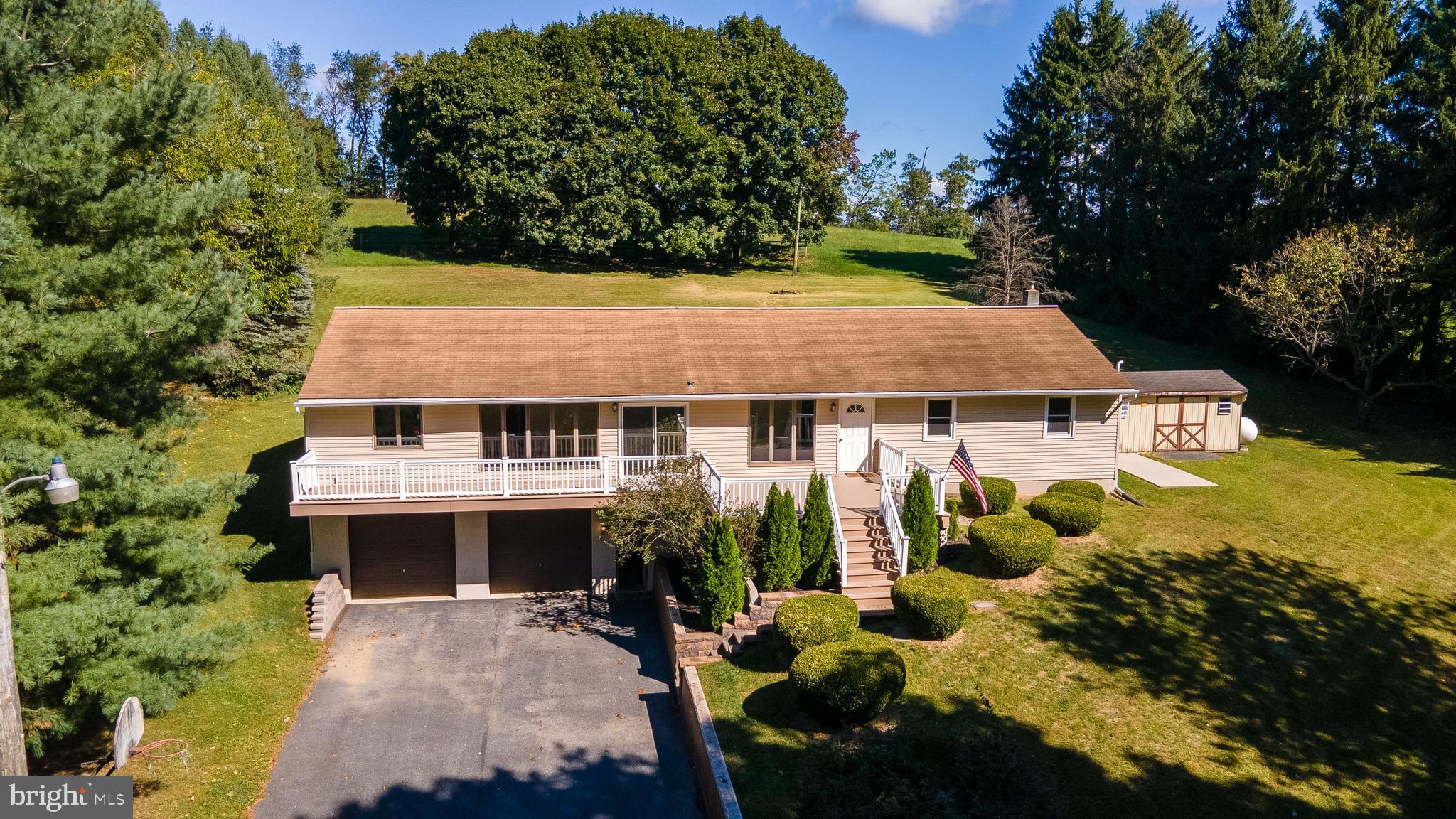 45 West 4 Point Road Womelsdorf, PA 19567 - Photo 1 of 19 Gallery Image 1