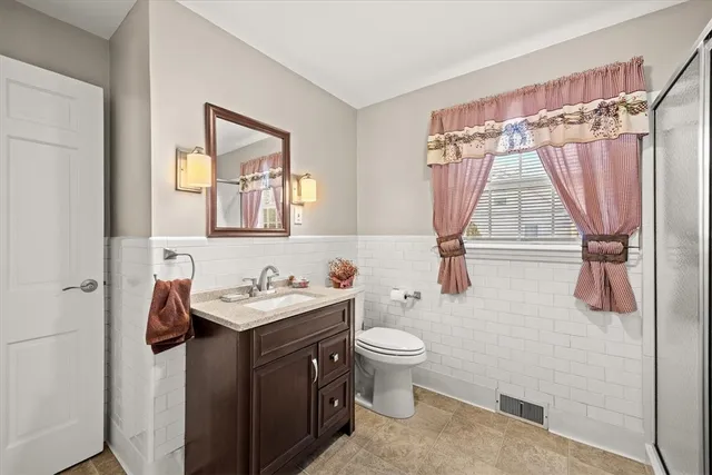 $424,900 | 1 Kenton Avenue, East Providence, RI 02916