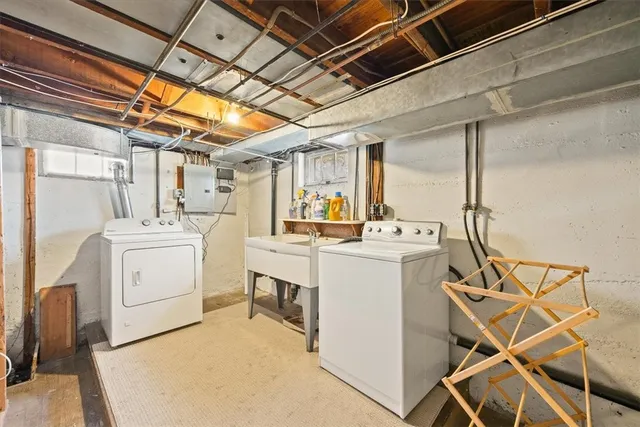 $424,900 | 1 Kenton Avenue, East Providence, RI 02916