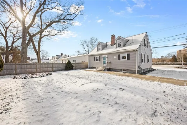 $424,900 | 1 Kenton Avenue, East Providence, RI 02916