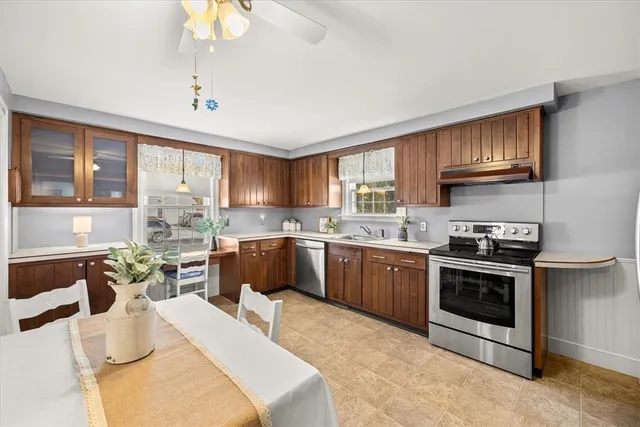 $424,900 | 1 Kenton Avenue, East Providence, RI 02916