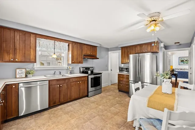 $424,900 | 1 Kenton Avenue, East Providence, RI 02916