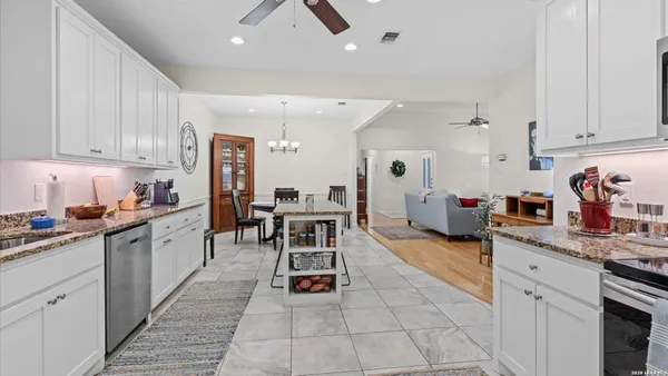 $2,250 | 2321 Brittany Grace, New Braunfels, TX 78130