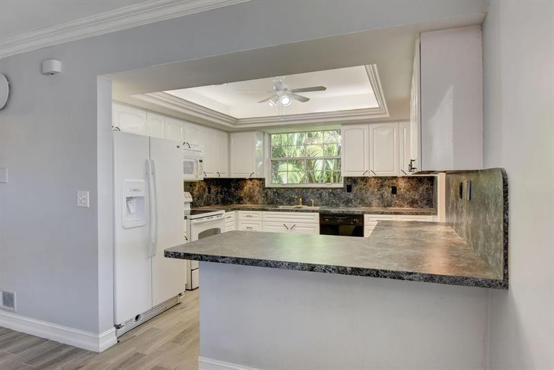 455 Northeast 36th Street Boca Raton, FL 33431 - Photo 11 of 45 Photo 12