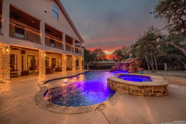 $2,699,700 | 9811 Klein Court, New Braunfels, TX 78132