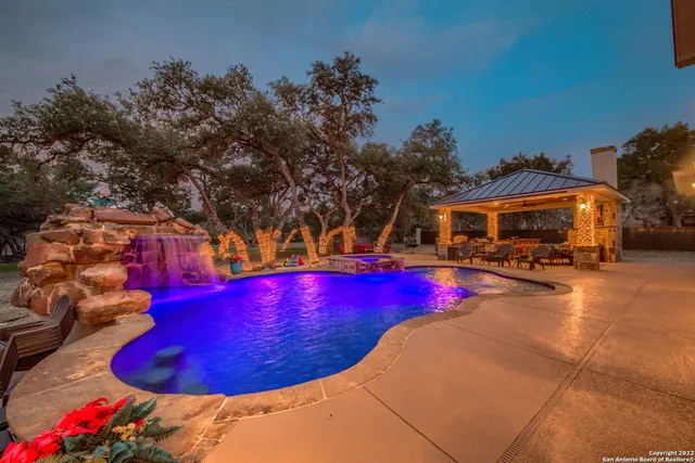 $2,699,700 | 9811 Klein Court, New Braunfels, TX 78132
