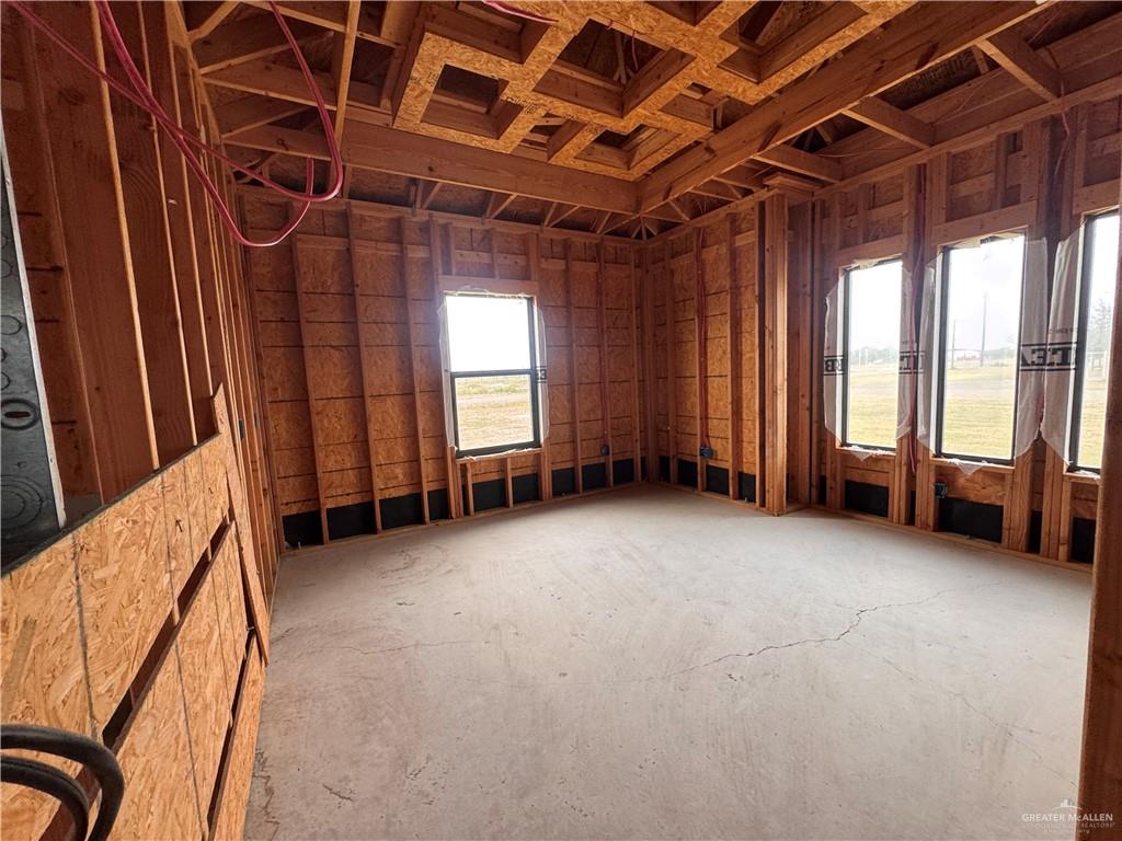 23611 Goldwing Way Edcouch, TX 78538 - Photo 14 of 25 View of miscellaneous room