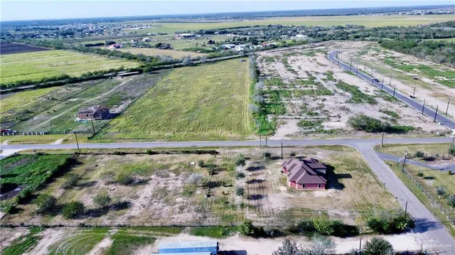 an aerial view of lake residential house with outdoor space