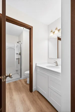 $164,000 | 1903 Silver Bell Road, Unit 121, Eagan, MN 55122