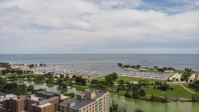 $875,000 | 1313 North Franklin Place, Unit 504, Milwaukee, WI 53202