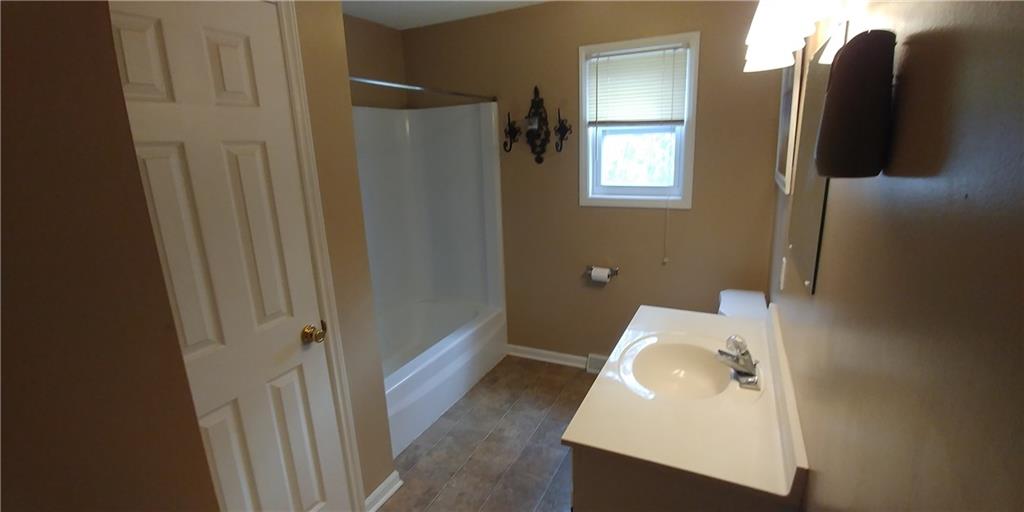 4882 Riverbend Road Claremont, NC 28610 - Photo 12 of 17 Gallery Image 12