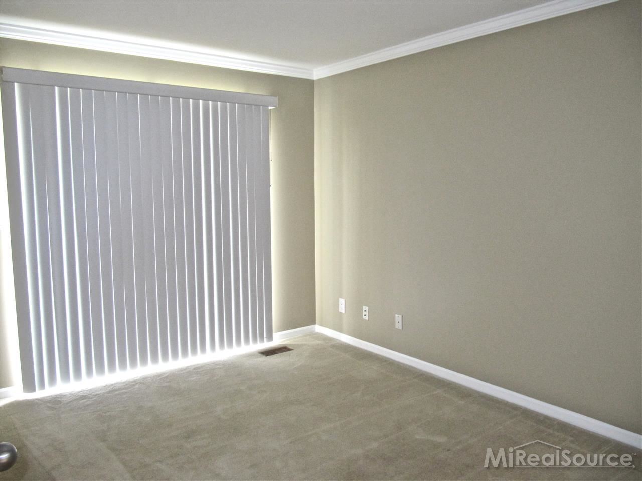 3723 Oakmonte Drive Rochester, MI 48306 - Photo 15 of 26 Master Bedroom 2