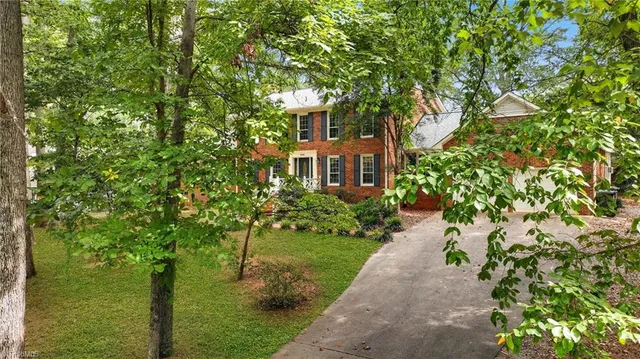 $560,000 | 5985 Woodfield Drive, Kernersville, NC 27284