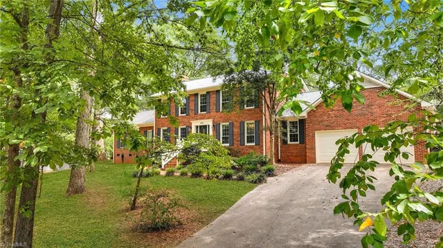 $560,000 | 5985 Woodfield Drive, Kernersville, NC 27284