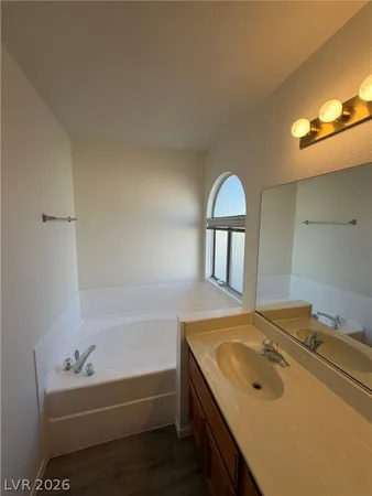 $1,800 | 6428 Old Colonial Way, Las Vegas, NV 89108
