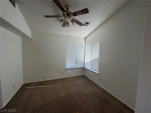 $1,800 | 6428 Old Colonial Way, Las Vegas, NV 89108