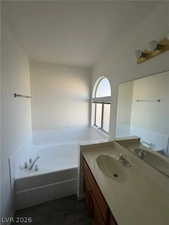$1,800 | 6428 Old Colonial Way, Las Vegas, NV 89108