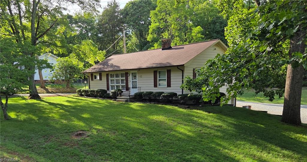 999 Ben Lee Road Thomasville, NC 27360 - Photo 5 of 24