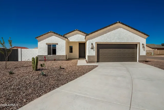 $279,900 | 8461 West Mission Hills Drive, Arizona City, AZ 85123