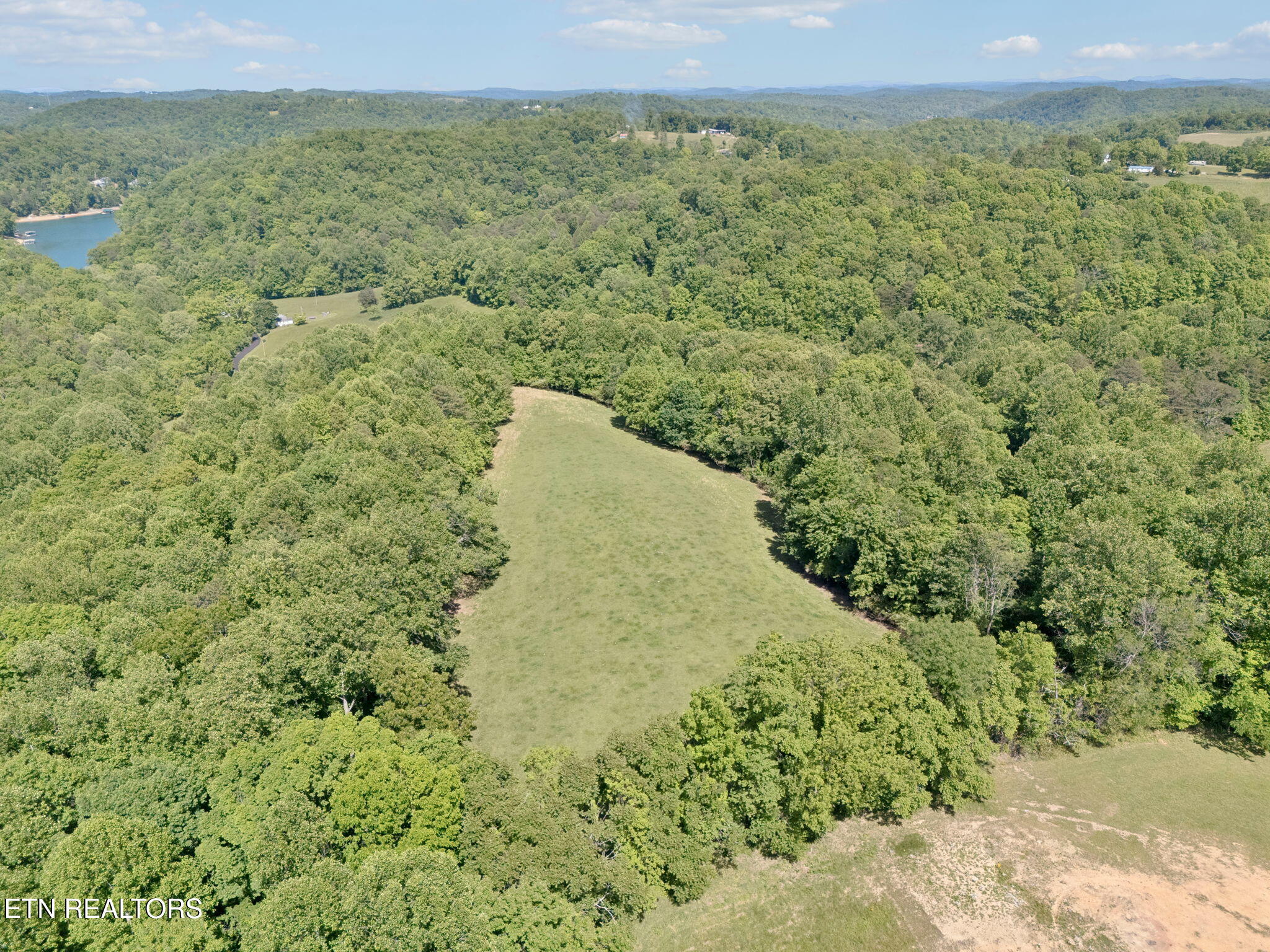 2245 Pinecrest Road Jacksboro, TN 37757 - Photo 41 of 60 53-2245 Pinecrest Rd - 053