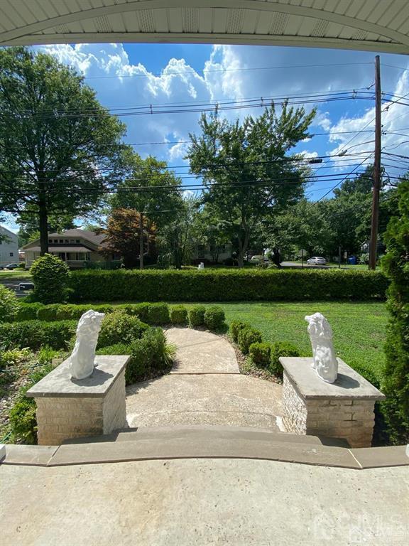 110 Magnolia Road Iselin, NJ 08830 - Photo 4 of 30 Gallery Image 4