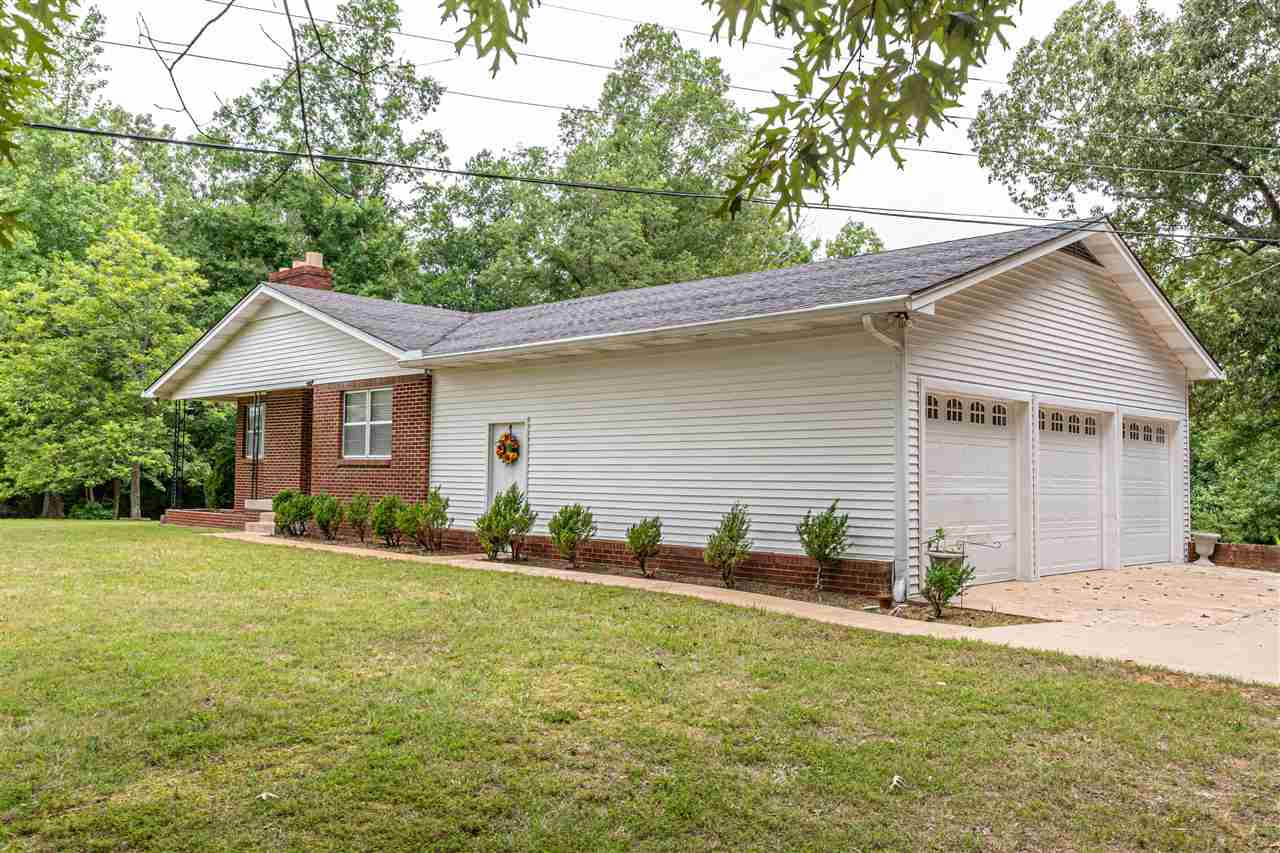 301 Camden Road Parsons, TN 38363 - Photo 6 of 24 Photo 6