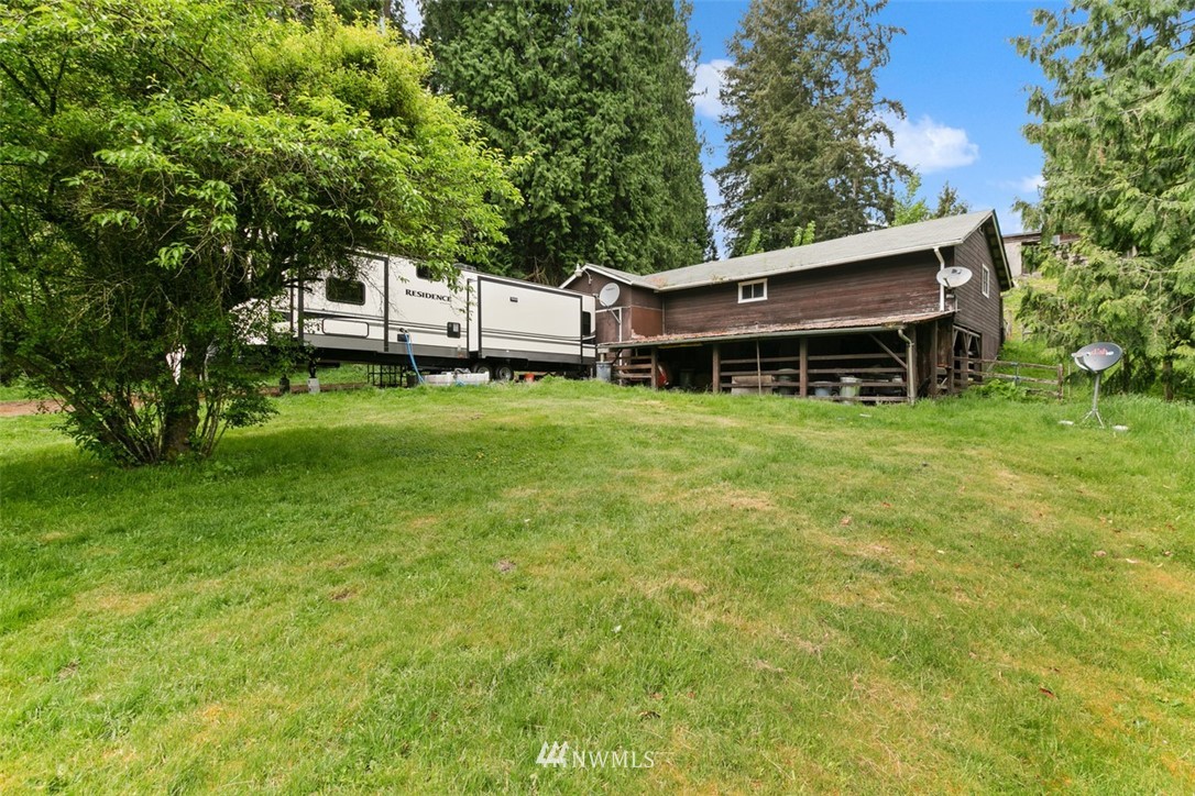 23525 27th Avenue Southeast Bothell, WA 98021 - Photo 37 of 40 a view of a house with backyard