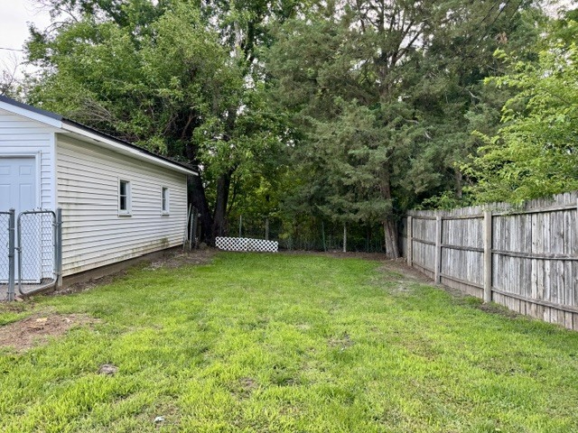 367 19th Place Clinton, IA 52732 - Photo 25 of 30