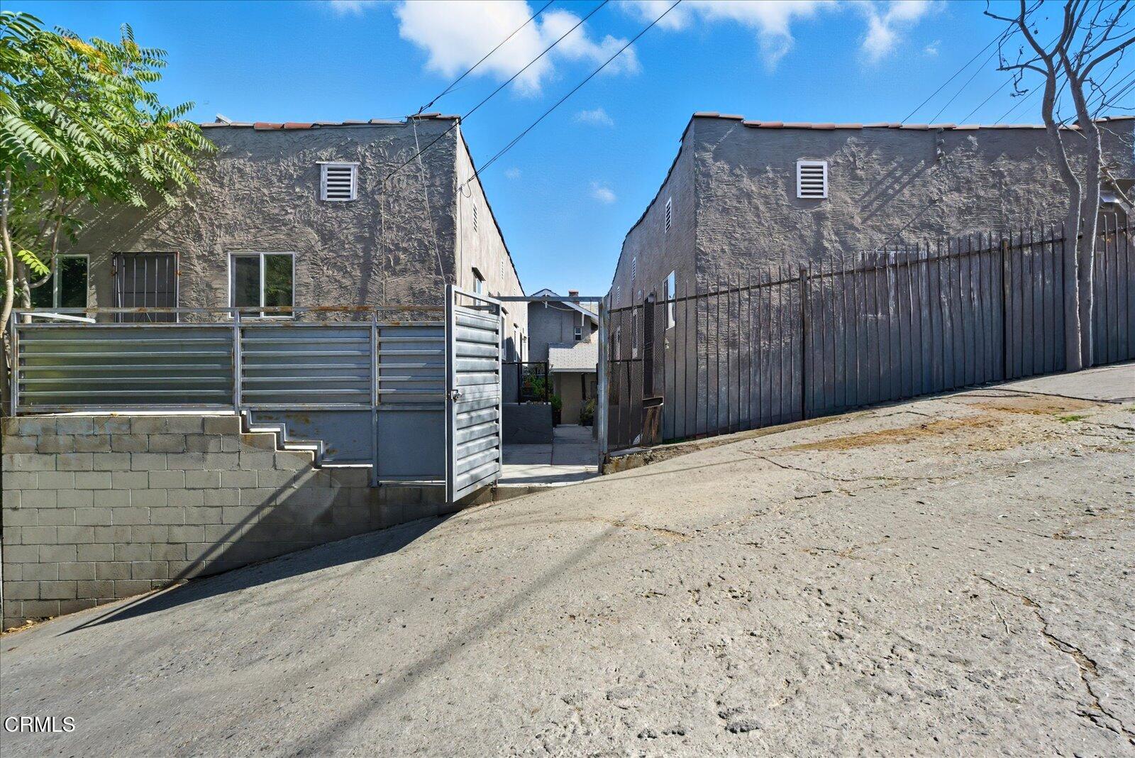 1488 Sunset Boulevard, Unit 1/4 Los Angeles, CA 90026 - Photo 30 of 30