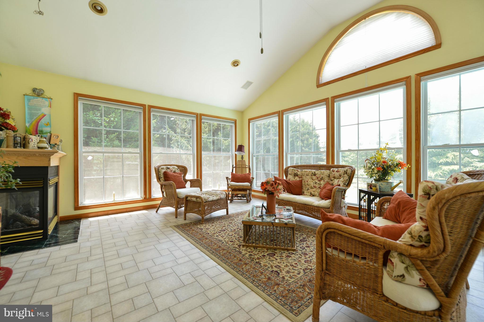 19 South Riverton Road Elkton, MD 21921 - Photo 7 of 23 Family Room