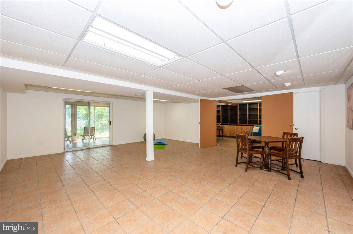 302 Notley Court Silver Spring, MD 20905 - Photo 30 of 42