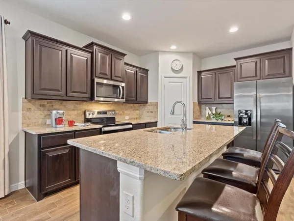 $2,395 | 144 Wagon Mound Drive, Waxahachie, TX 75167