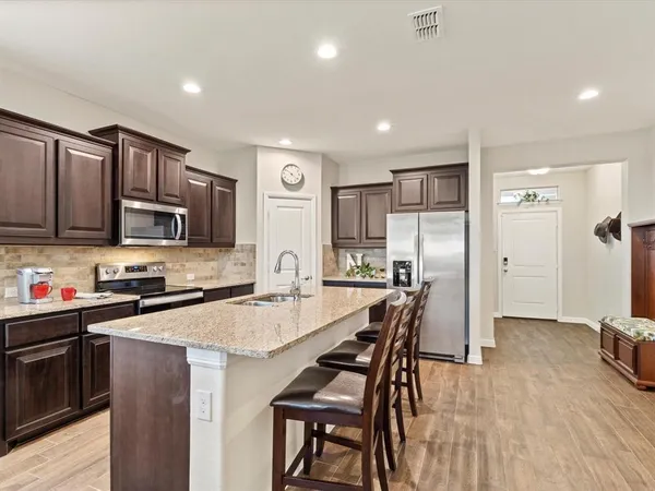 $2,395 | 144 Wagon Mound Drive, Waxahachie, TX 75167