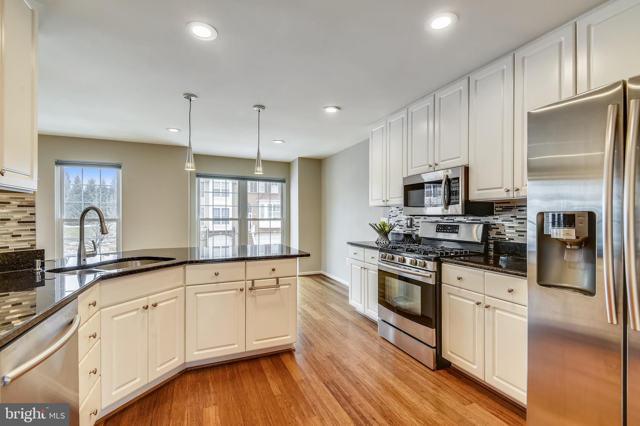 44042 Rising Sun Terrace Ashburn, VA 20147 - Photo 2 of 47 Gourmet Kitchen with Stainless Steel Appliances