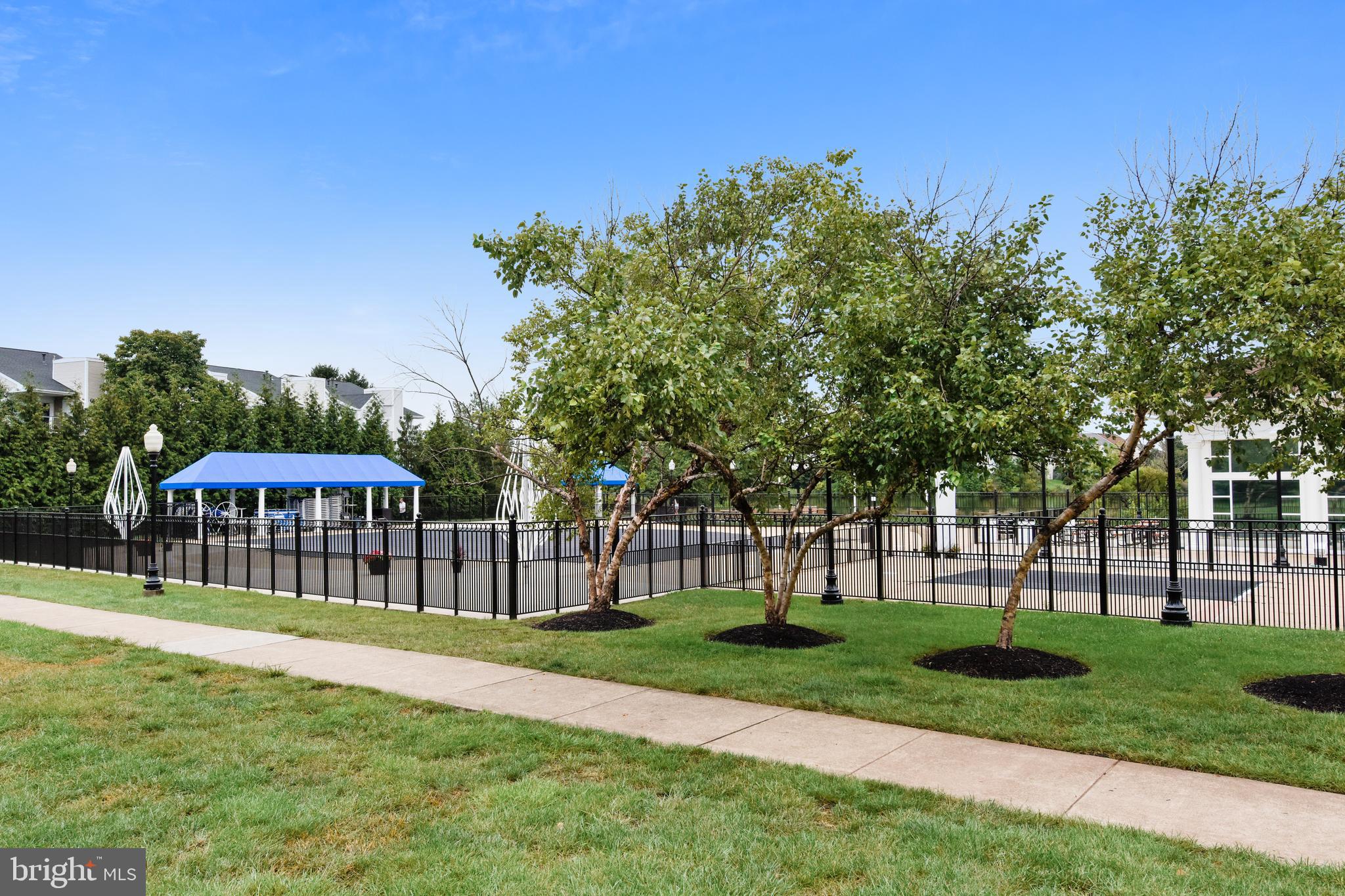 44042 Rising Sun Terrace Ashburn, VA 20147 - Photo 32 of 47 Gallery Image 32