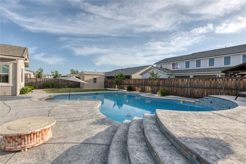 1736 North Renn Avenue Clovis, CA 93619 - Photo 35 of 67