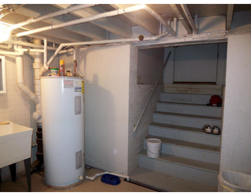 8 Thompson Road Beverly, MA 01915 - Photo 14 of 14 Gallery Image 14