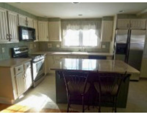 8 Thompson Road Beverly, MA 01915 - Photo 3 of 14 Gallery Image 3