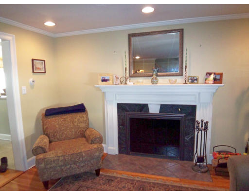 8 Thompson Road Beverly, MA 01915 - Photo 6 of 14 Gallery Image 6