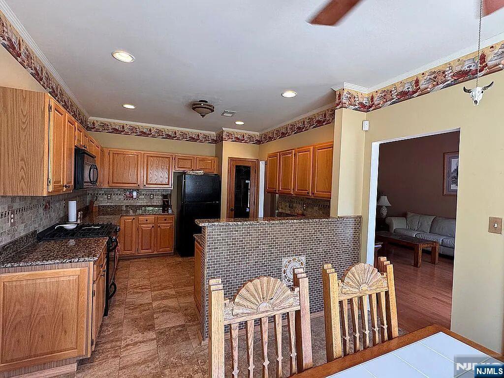 23 Crescent Road Old Bridge, NJ 08857 - Photo 9 of 41 Gallery Image 9