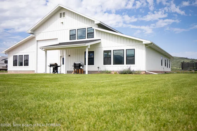 $810,000 | 65 Bar 45 Trail, Afton, WY 83110