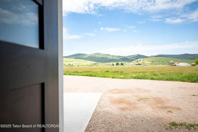 $810,000 | 65 Bar 45 Trail, Afton, WY 83110