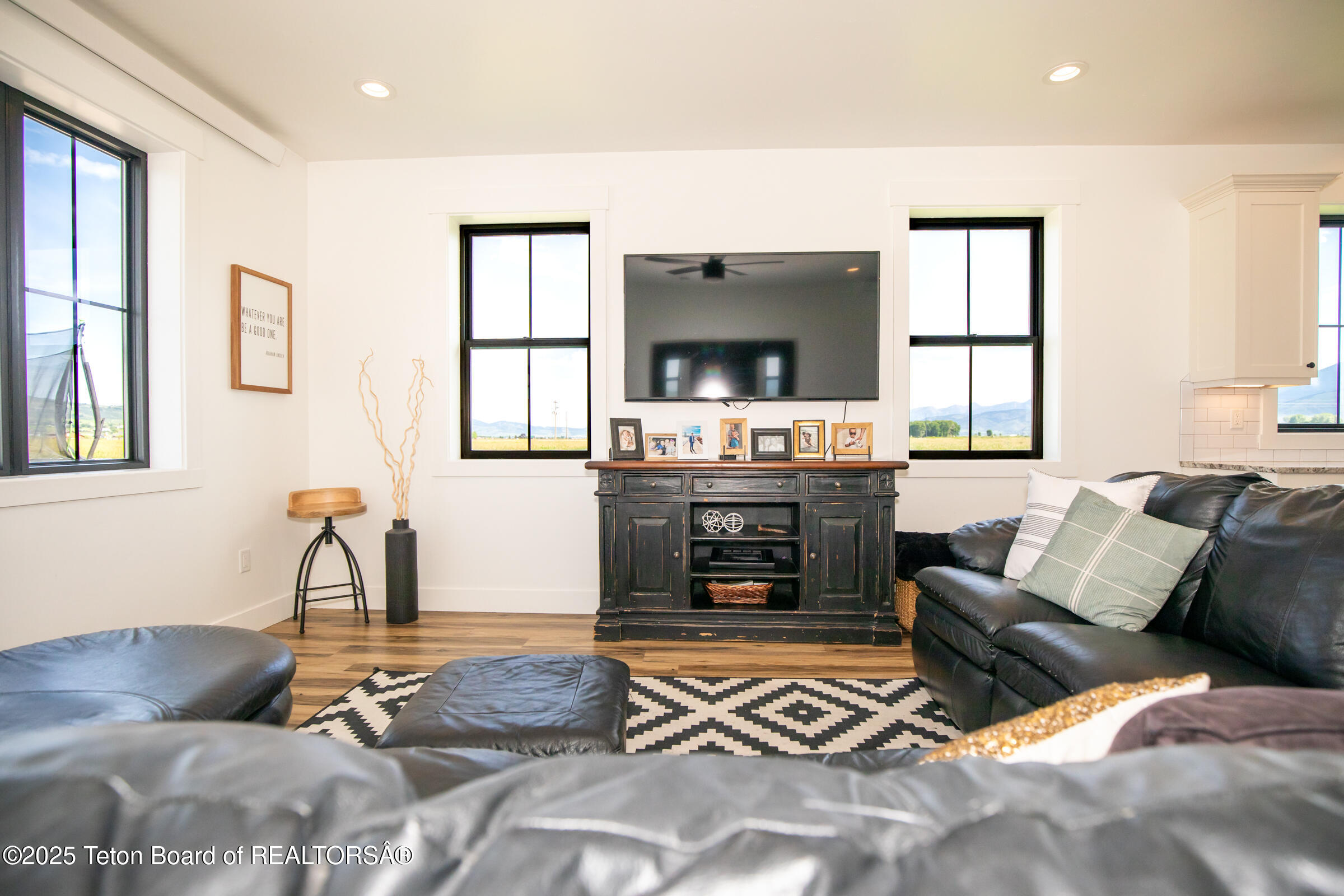 65 Bar 45 Trail Afton, WY 83110 - Photo 9 of 47 Living 3