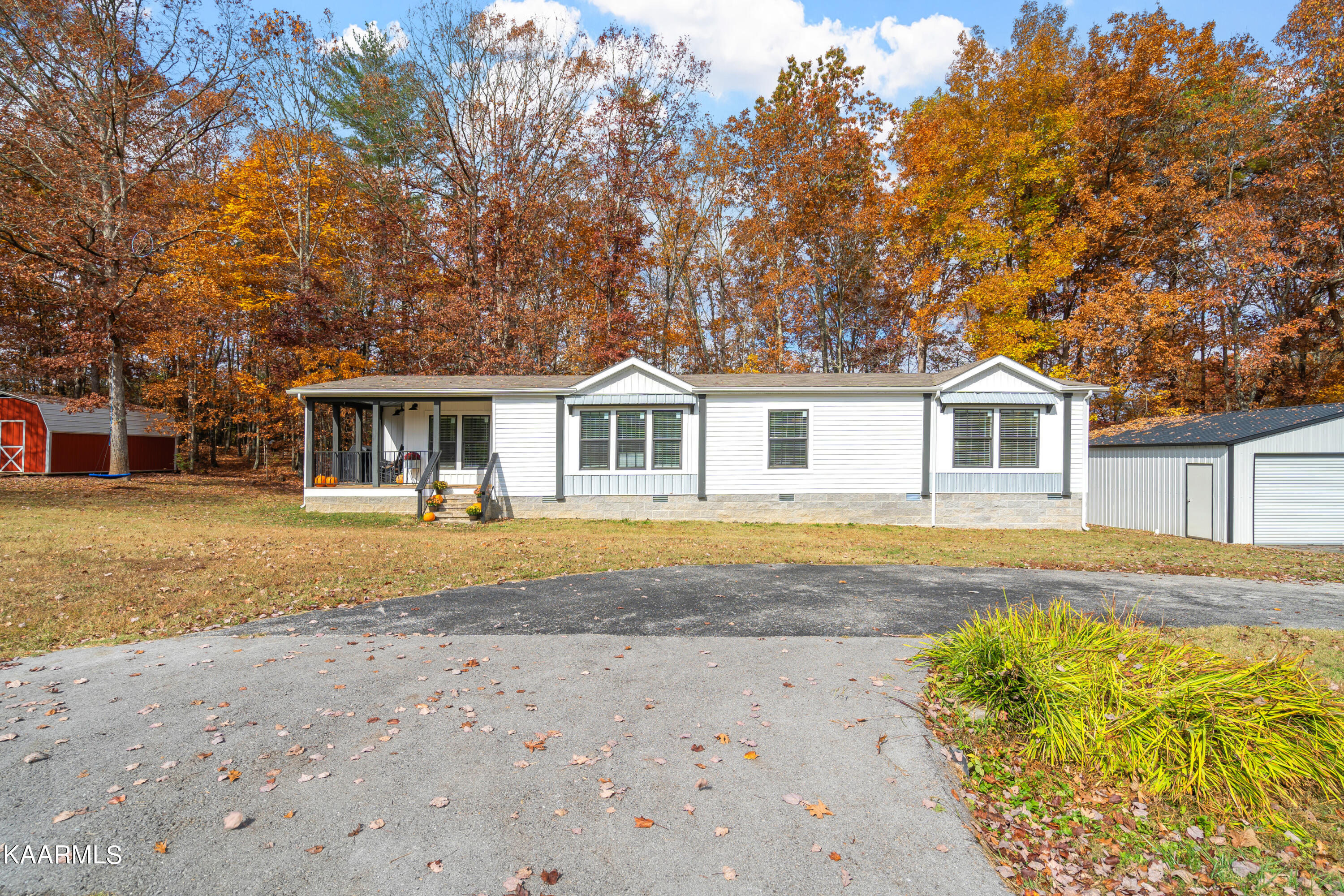 457 High Point Orchard Road Kingston, TN 37763 - Photo 30 of 42 457 High Point Orchard Rd-28