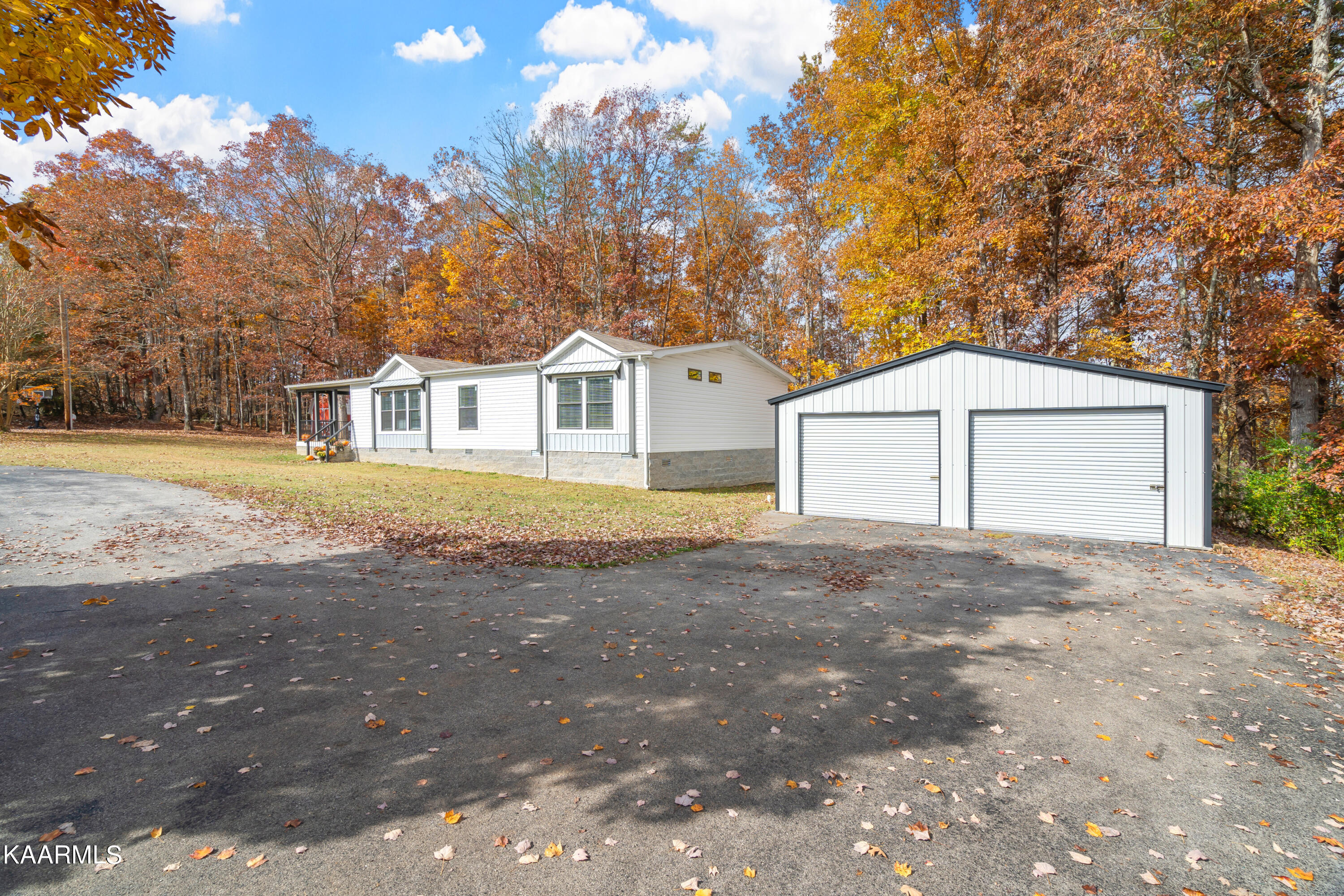 457 High Point Orchard Road Kingston, TN 37763 - Photo 31 of 42 457 High Point Orchard Rd-29