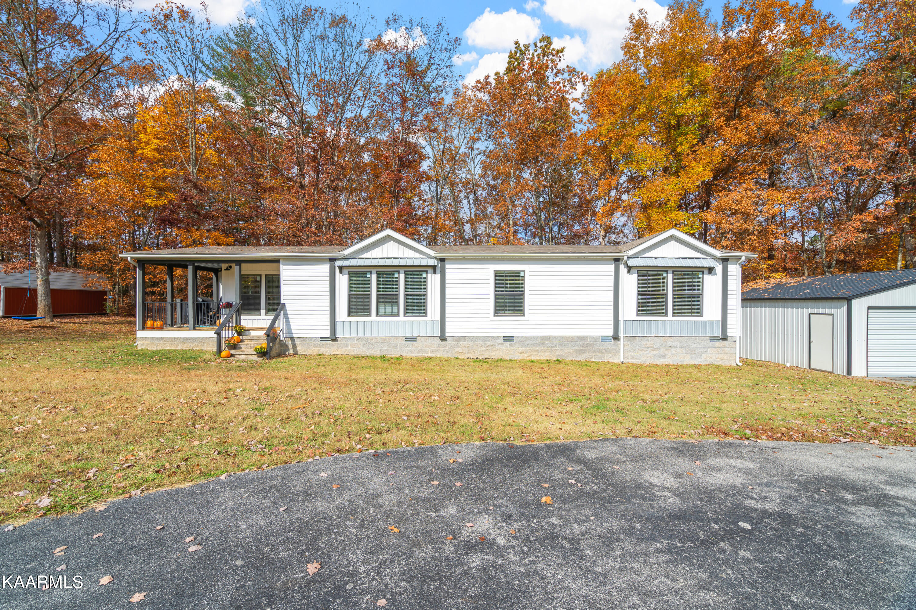 457 High Point Orchard Road Kingston, TN 37763 - Photo 33 of 42 457 High Point Orchard Rd-32
