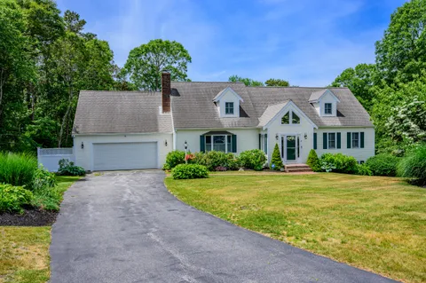 $1,200,000 | 29 Waterview Circle, Centerville, MA 02601