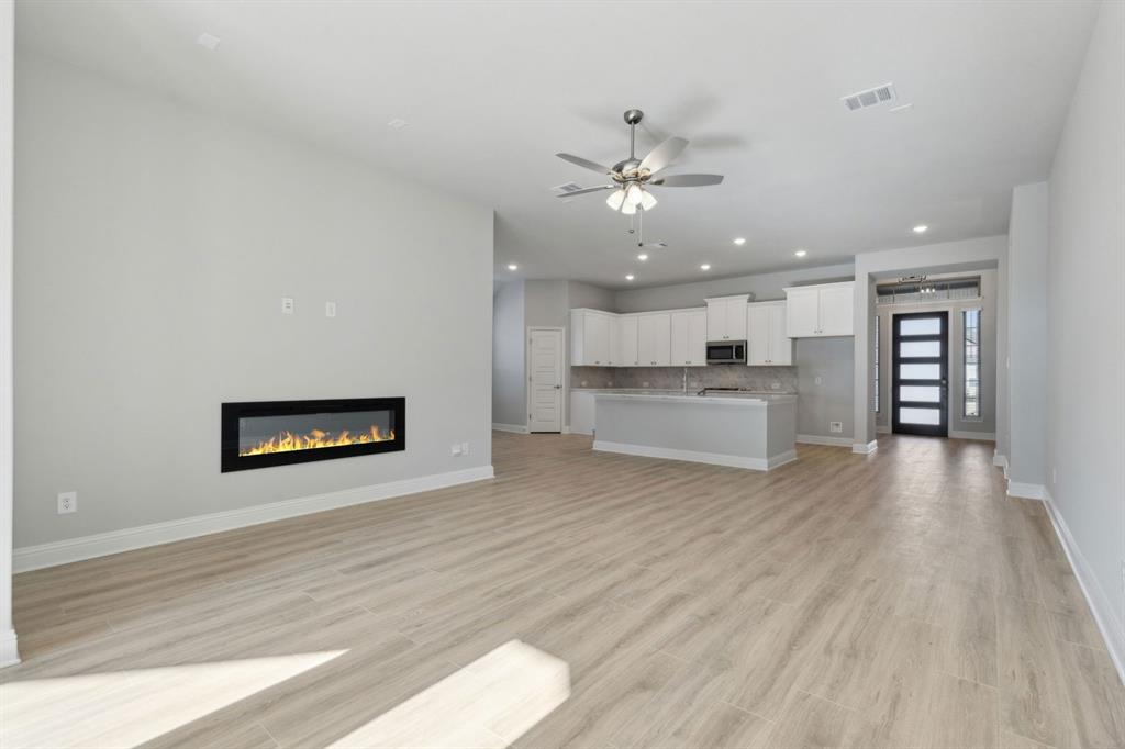 1370 Chisos Way Forney, TX 75126 - Photo 5 of 19 Representative
